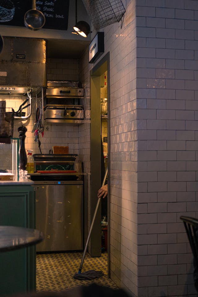 Släcksystem kök från Hultskär Brand & Konsultation - effektivt brandskydd för restauranger och storkök