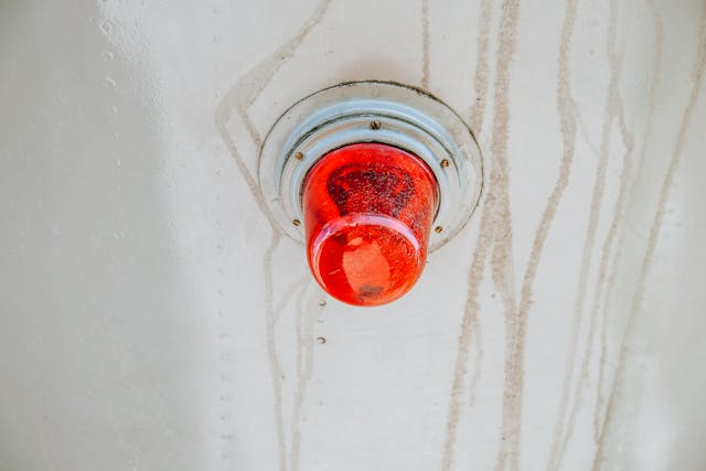 Mobilt sprinklersystem från Hultskär Brand & Konsultation - flexibelt brandskydd för tillfälliga lokaler och evenemang.